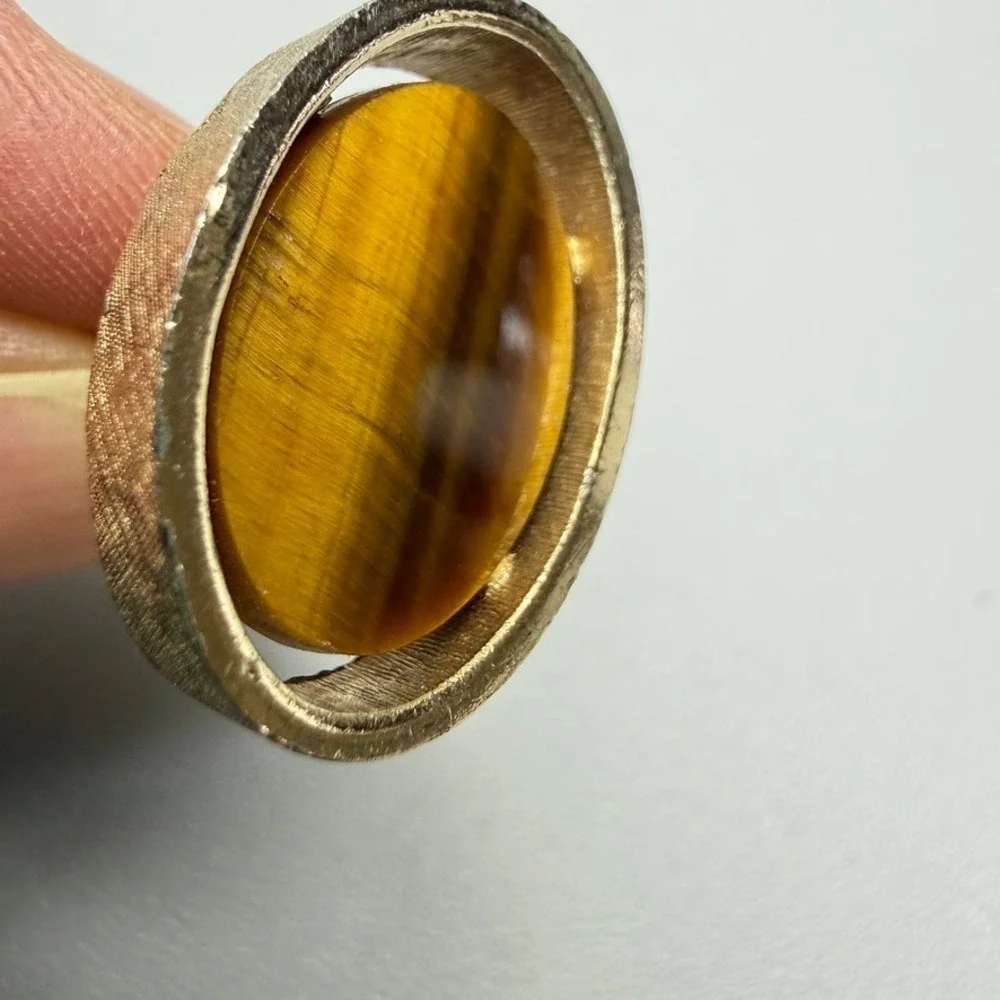 Vintage Dante Gold Tone Tiger's Eye Oval Cufflinks 0.75